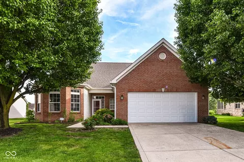 10713 Cardinal Cir, Indianapolis, IN 46231