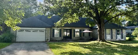 32 N Restin Rd, Greenwood, IN 46142