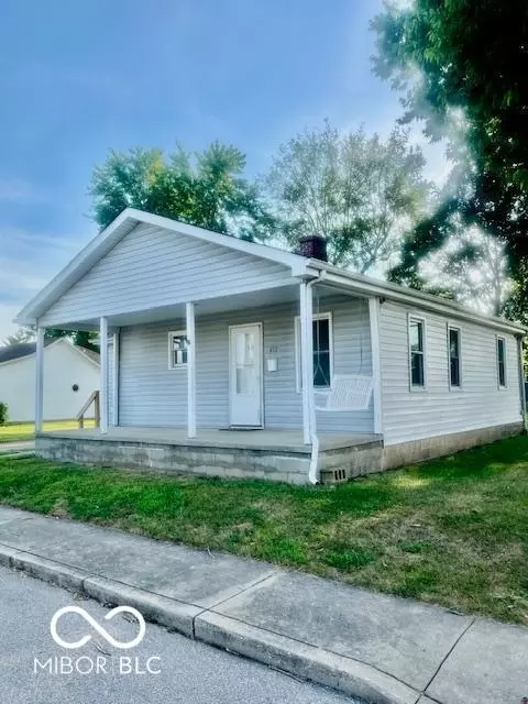 412 N Clay St, Edinburgh, IN 46124