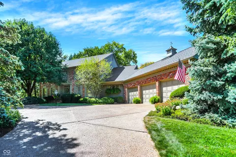 11668 Bradford Pl, Carmel, IN 46033
