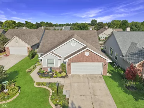8807 Saddle Ct, Indianapolis, IN 46256