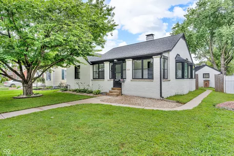 2115 Caldwell Pl, Columbus, IN 47201