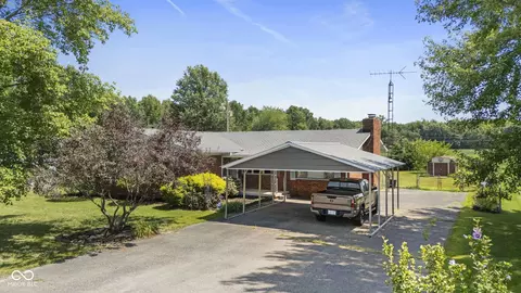 4940 N Bogardus Rd, Austin, IN 47102