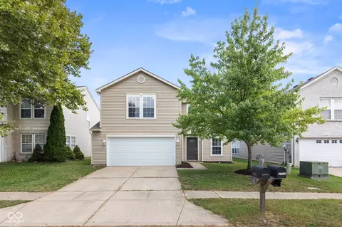 10902 Albertson Dr, Indianapolis, IN 46231