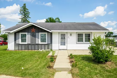 501 Fairlane Dr, Edinburgh, IN 46124