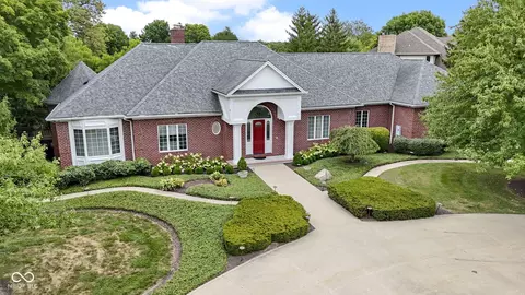 7466 Fox Hollow Rdg, Zionsville, IN 46077