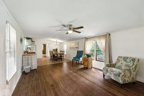 404 E Pike St, Kirklin, IN 46050 photo 8