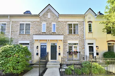 927 E 67th St, Indianapolis, IN 46220