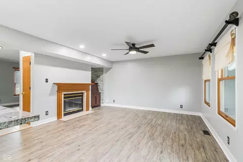 12586 Pointer Pl, Fishers, IN 46038 photo 14