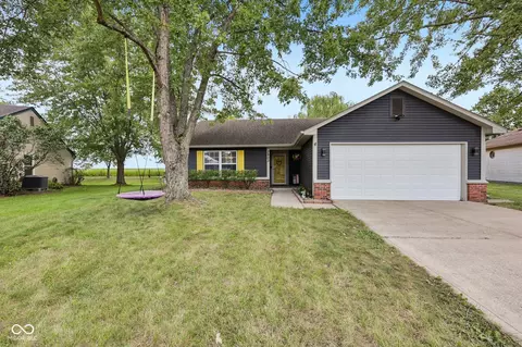 3903 Tamara Way, Franklin, IN 46131