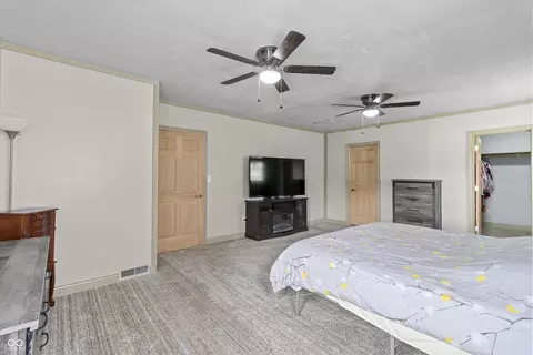 Bedroom - 405 E 5th St, Carthage, IN 46115 photo 6 of 8