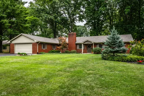 10137 Carrollton Ave, Indianapolis, IN 46280