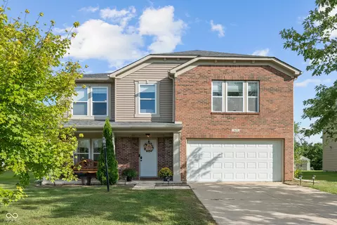 5633 Newhall Pl, Indianapolis, IN 46239