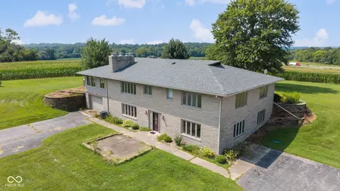 5020 Cragen Rd, Martinsville, IN 46151