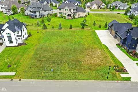 374 Old Ashbury Rd, Westfield, IN 46074