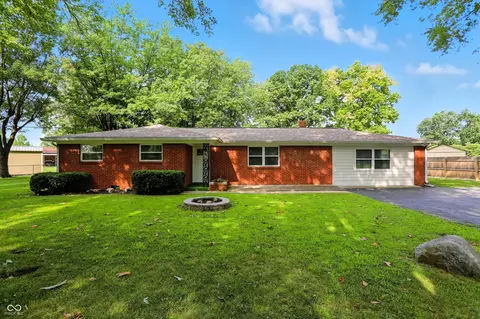 4214 Solun Rd, Indianapolis, IN 46221