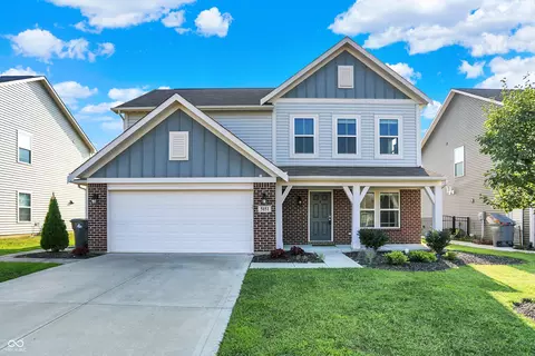 5051 Arling Ct, Indianapolis, IN 46237
