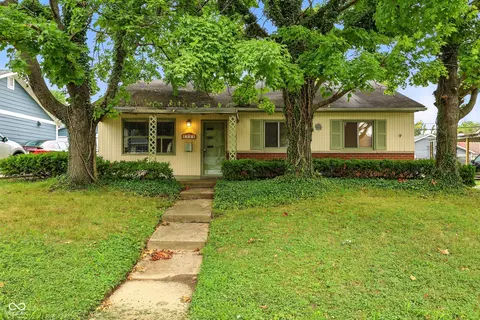 5309 W Hill Dr, Lawrence, IN 46226