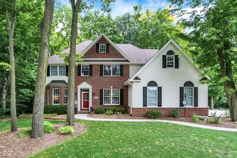 9695 Coyote Ct, Noblesville, IN 46060