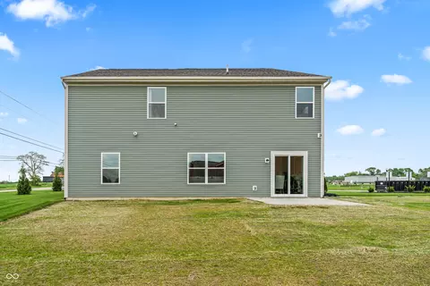 251 Winding Brook Way, Pendleton, IN 46064 photo 3