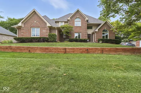 8478 Admirals Landing Way, Indianapolis, IN 46236