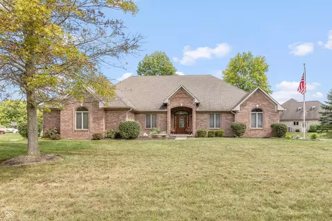 2037 Aspen Dr, Avon, IN 46123
