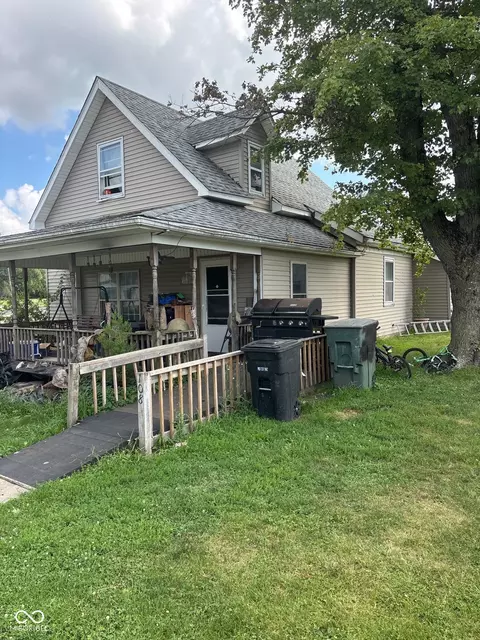 108 E High St, Wingate, IN 47994