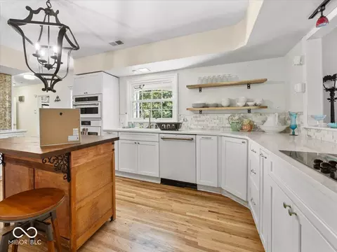 Kitchen - 9271 S 225 E, Flat Rock, IN 47234 photo 6 of 6