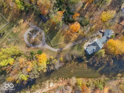 View/Area - 9271 S 225 E, Flat Rock, IN 47234 photo 4 of 5