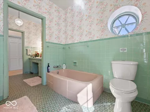 Bath - 9271 S 225 E, Flat Rock, IN 47234 photo 3 of 6