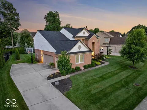 View/Area - 11995 Gray Eagle Dr, Fishers, IN 46037 photo 6 of 10