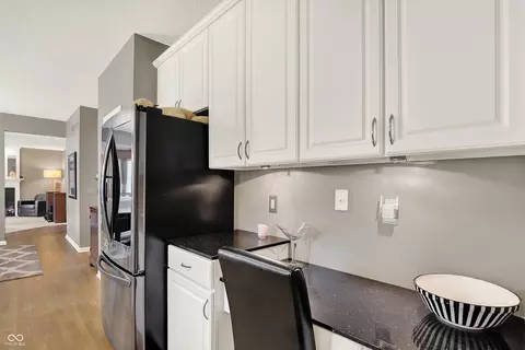 Kitchen - 11995 Gray Eagle Dr, Fishers, IN 46037 photo 7 of 9