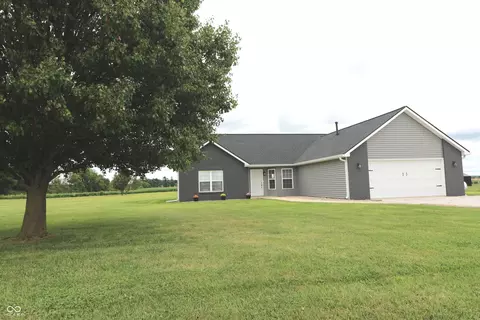 6696 N 150 W, Crawfordsville, IN 47933