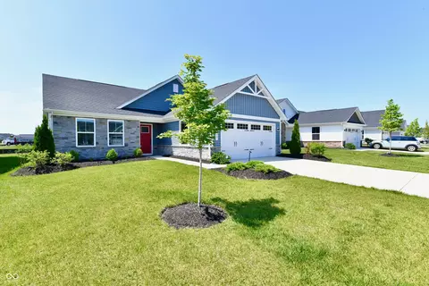 1267 Gunnison Dr, Greenfield, IN 46140
