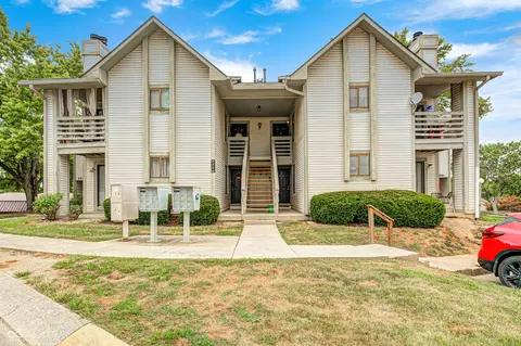 2922 Eagles Crest Cir #D, Indianapolis, IN 46214