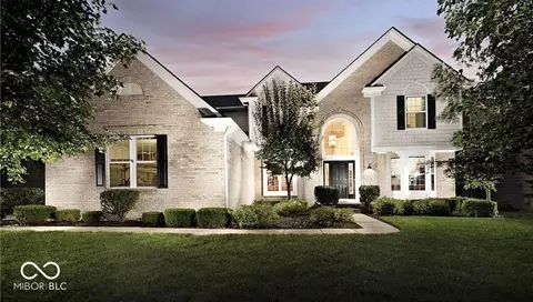 12431 Cirrus Dr, Fishers, IN 46037