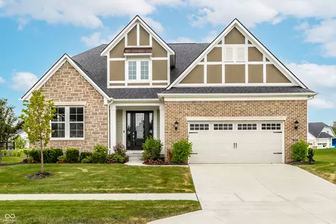14850 Legacy Oaks Dr, Carmel, IN 46032