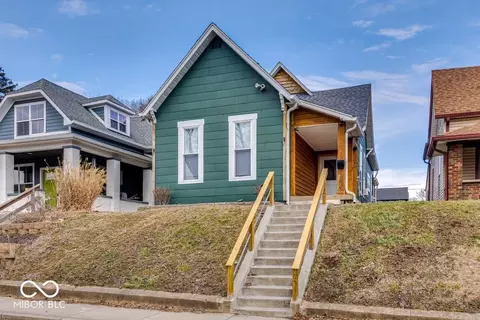922 Iowa St, Indianapolis, IN 46203