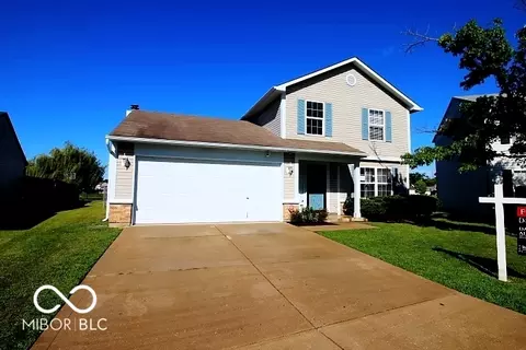 6650 Ahern Ct, Indianapolis, IN 46268