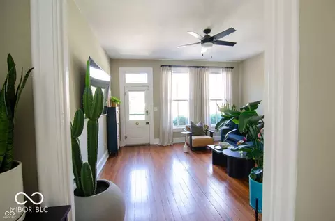 Entry Way - 607 Lord St, Indianapolis, IN 46202 photo 1 of 6