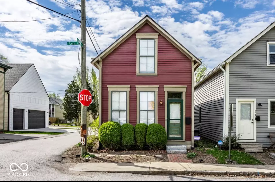 Exterior - 607 Lord St, Indianapolis, IN 46202 photo 5 of 12