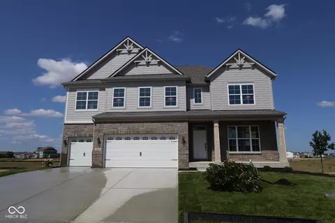3629 Hayden Valley Dr, Bargersville, IN 46106