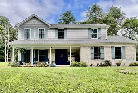 6148 Christianburg Rd, Columbus, IN 47201