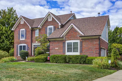 13390 Spring Farms Dr, Carmel, IN 46032