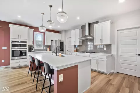 Kitchen - 4160 Lotus St, Plainfield, IN 46168 photo 2 of 7