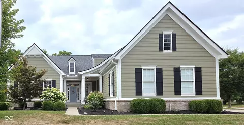 2534 Murphy Cir N, Carmel, IN 46074