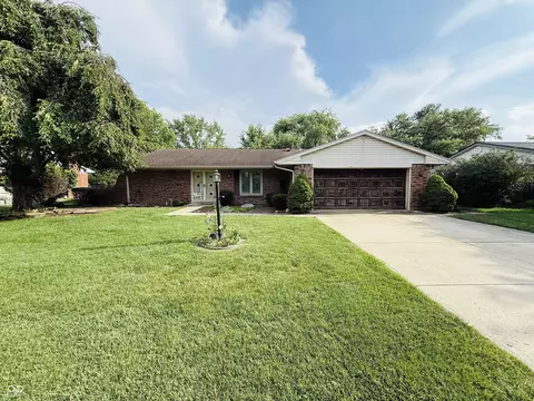 8107 Camellia Ln, Indianapolis, IN 46219