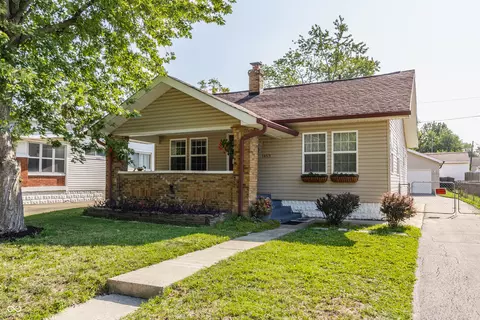 1453 N Bosart Ave, Indianapolis, IN 46201