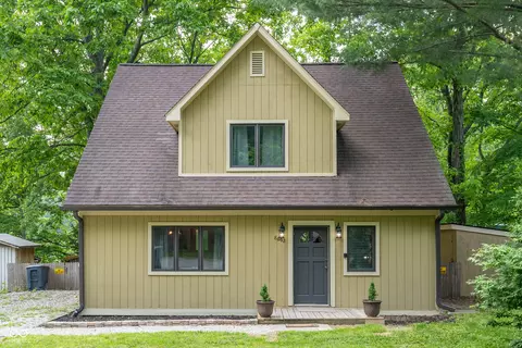 8662 Briarwood Lk E Dr, Monrovia, IN 46157