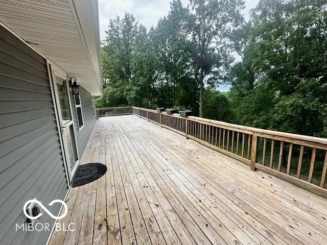 Exterior - 11630 W Georgetown Rd, Columbus, IN 47201 photo 2 of 10